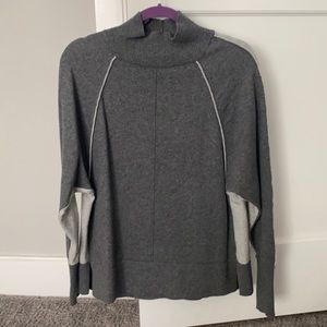 Vineyard Vines Sweater